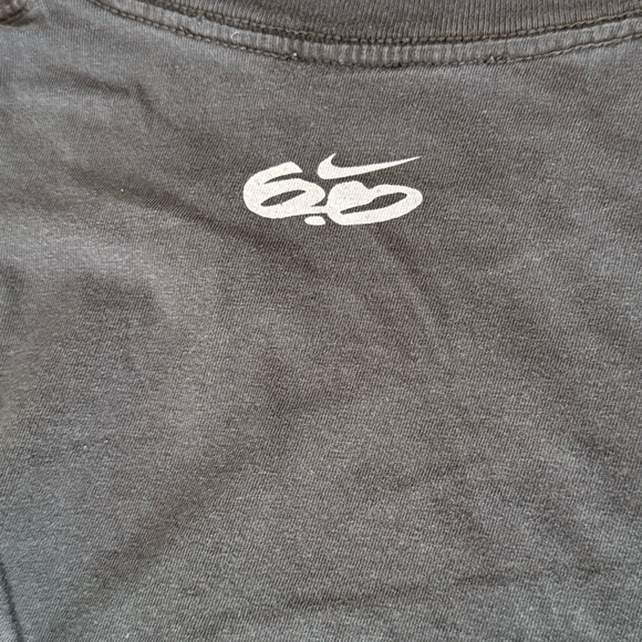 Vintage 2008 Nike SB 6.0 Black Graphic T-Shirt - Men’s Size Medium - Picture 8 of 13